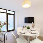 Rent A Room - Chenier B
